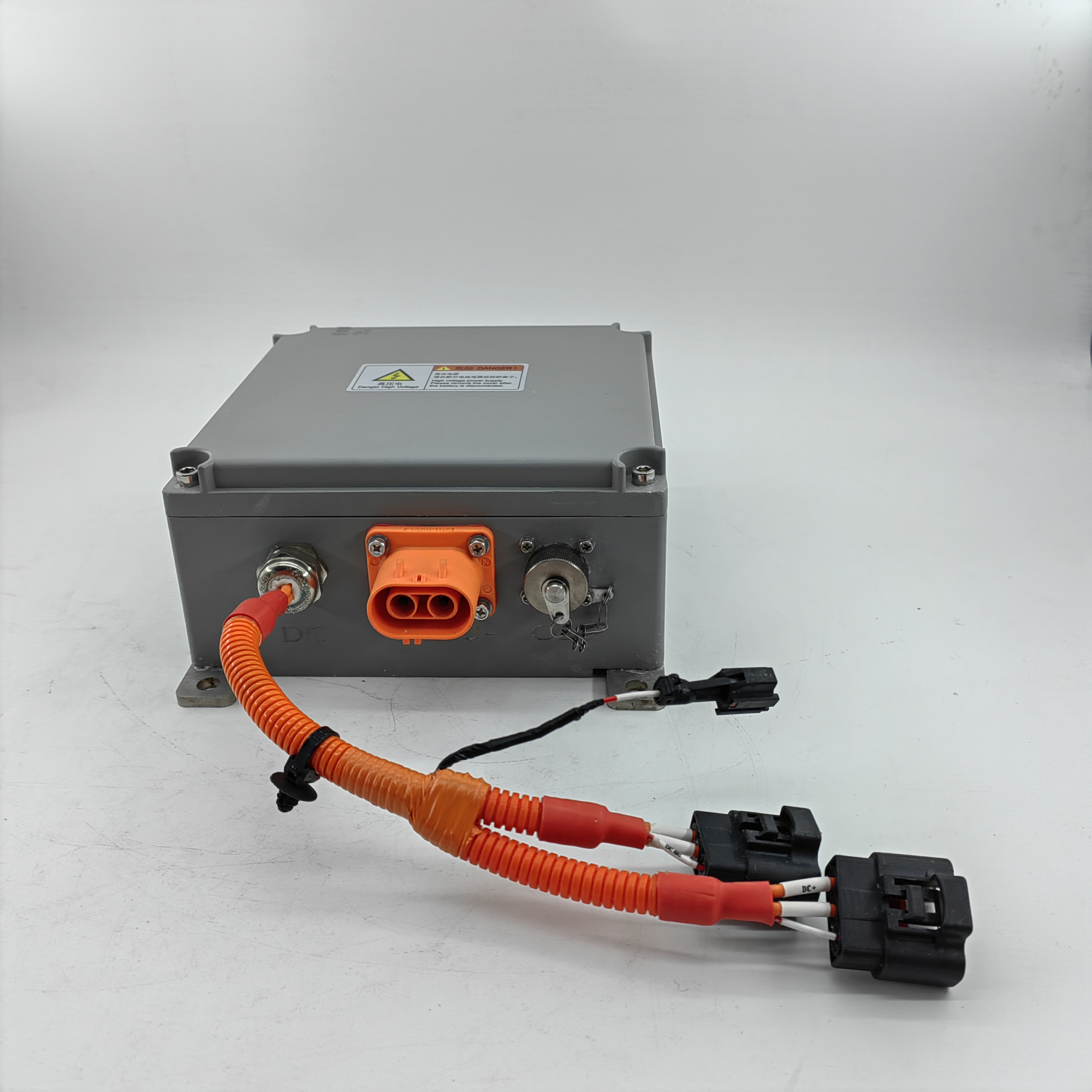Power Distribution Unit for Electric Vehicle