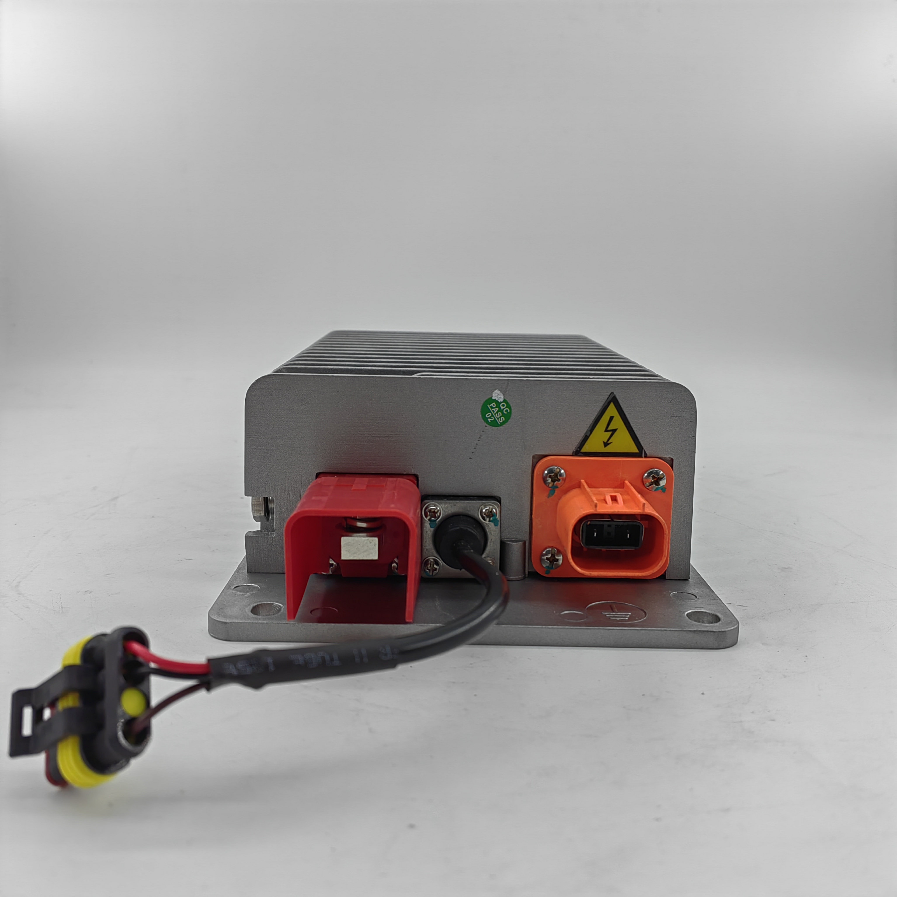 1kW 72V to 12V EV DC/DC Converter Isolated DC Converter on Board Converter with CAN BUS